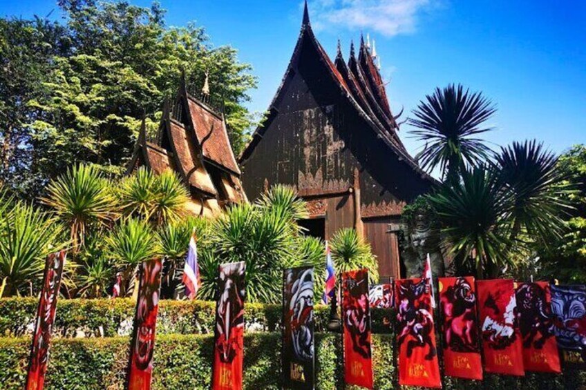 Sacred Art Journey: White & Blue Temples Experience