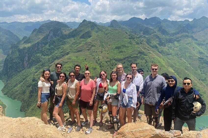 From Hanoi: 4-Days Group Ha Giang Loop Tour by good Motorbike to visit all Highlights good meals good stay. Explore Ha Giang’s best: Ma Pi Leng Pass, Dong Van, Meo Vac, Nho Que River, Du Gia waterfall