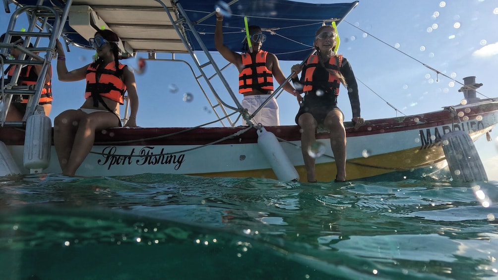 Akumal Turtles Adventure & Cenote Nohoch