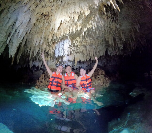 Akumal Turtles Adventure & Cenote Nohoch