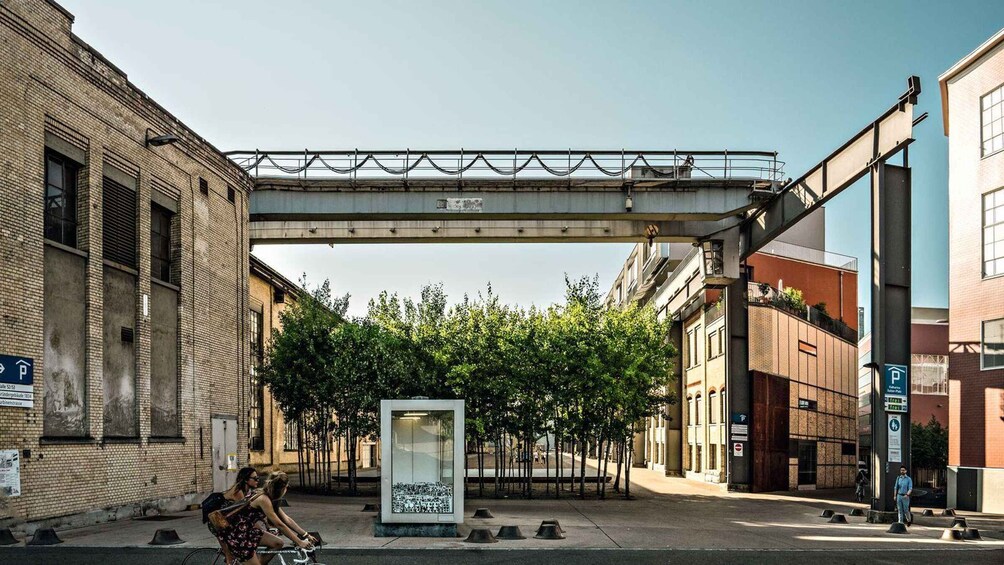 Picture 3 for Activity Winterthur: Guided Tour of the Sulzerareal District