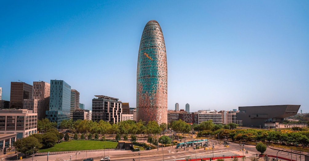 Barcelona: Mirador torre Glòries Skip-the-Line Ticket