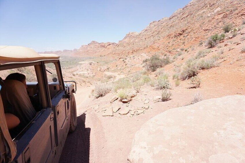 San Juan River and Hummer Cliff Dwelling Expedition
