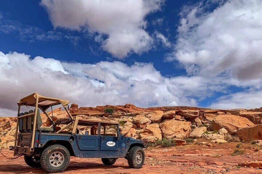 San Juan River and Hummer Cliff Dwelling Expedition