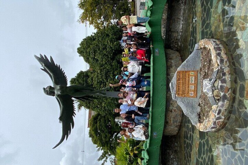 Private Tour Tour of the BatolitoAntioqueño El Peñol and Guatape