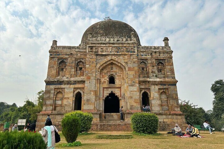 Self Guided Audio Tour Echoes of Lodhi Garden New Delhi