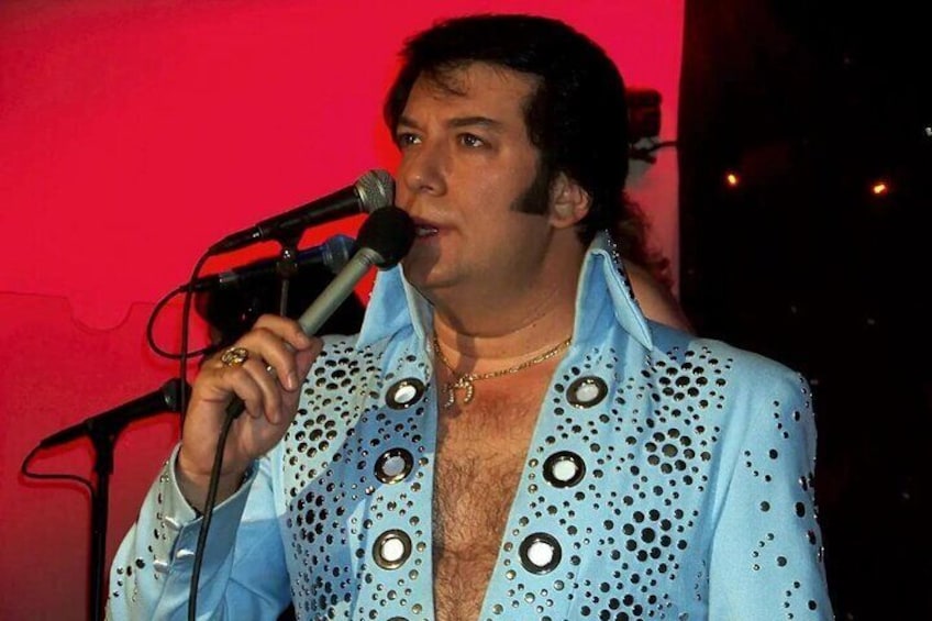 Lou as Elvis