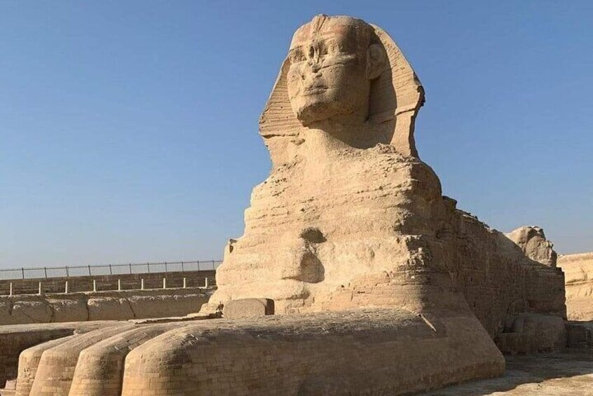 Giza Pyramids Sphinx Memphis and Saqqara with Local Lunch