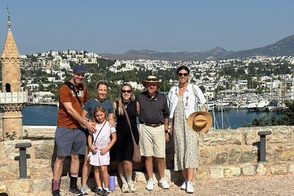 Tour privado por la ciudad de Bodrum para cruceros