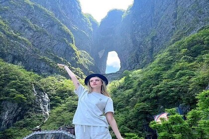 Zhangjiajie Tianmen Mountain Day Tour+72 Odd Towers (Free Ticket)