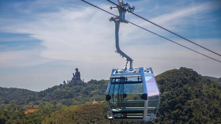 Be swept away by 360 views of Hong Kong, Lantau Island, and the Hong Kong-Zhuhai-Macao Bridge