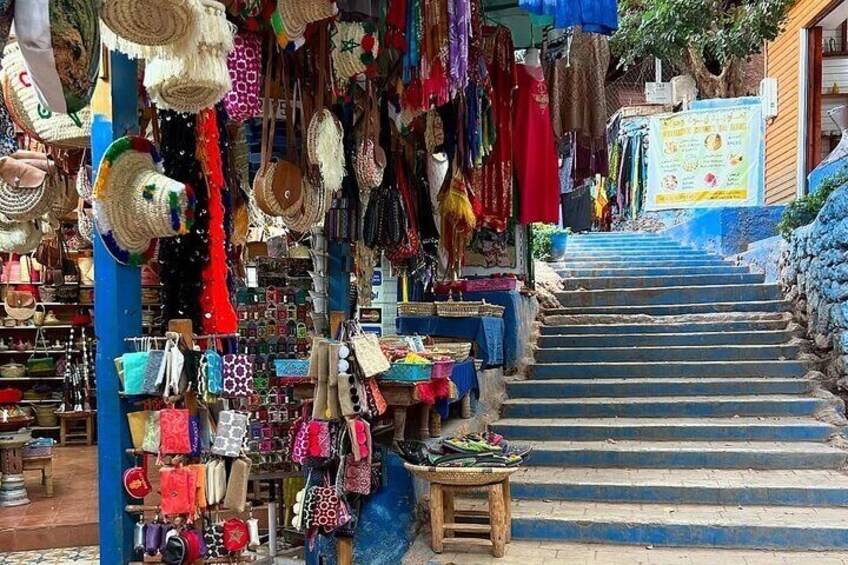 Ouzoud Waterfalls Guided Tour with Boat Ride and Scenic Views