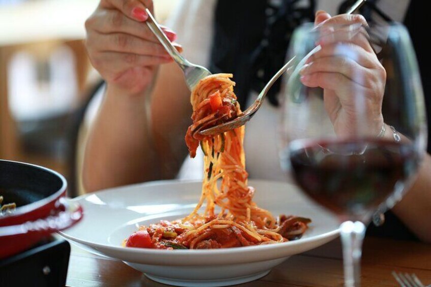 Italian Pasta Making in San Francisco Includes 4 Course Meal