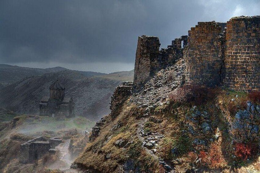 Private Guided Tour to Amberd Castle & Sites around Kasagh Gorge