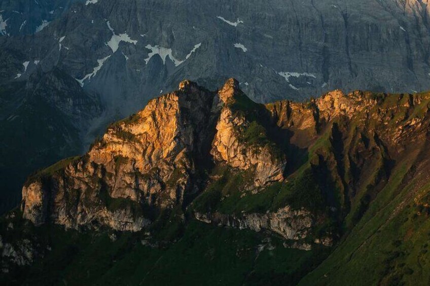 Interlaken: Scenic Hiking Tour from Mürren to Rotstock Hut.