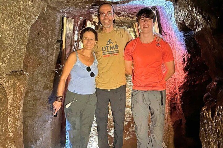 Private DMZ Historical Tour: Vinh Moc Tunnels & Khe Sanh from Hue