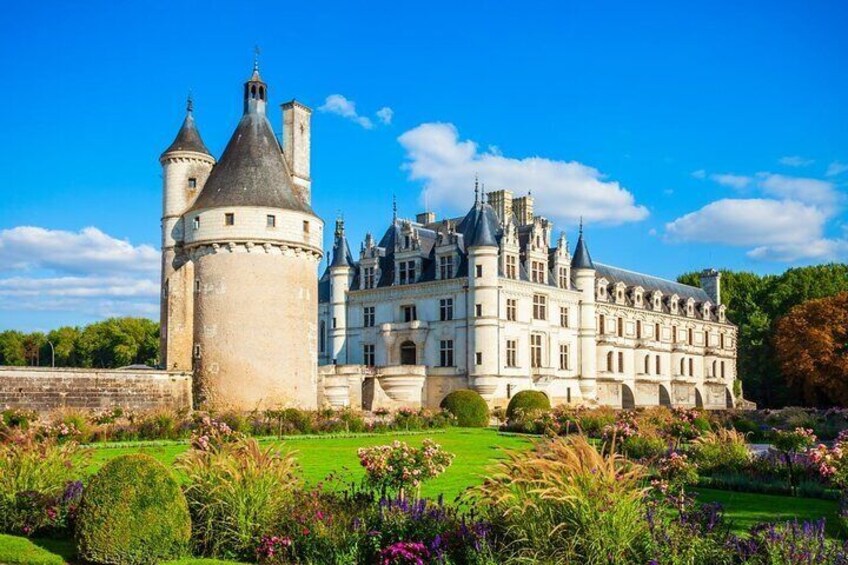Loire Valley Private Tour from Paris: 4 Castles in a Day