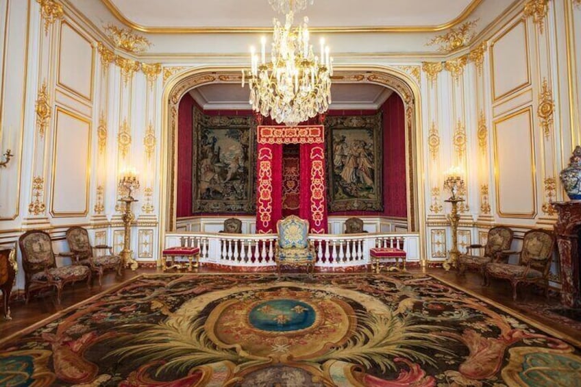 Loire Valley Private Tour from Paris: 4 Castles in a Day