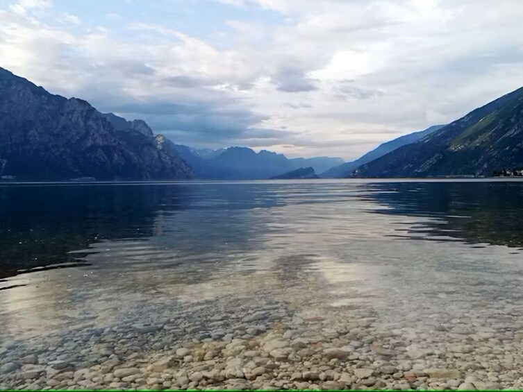 Lake Garda tour with boat trip from western