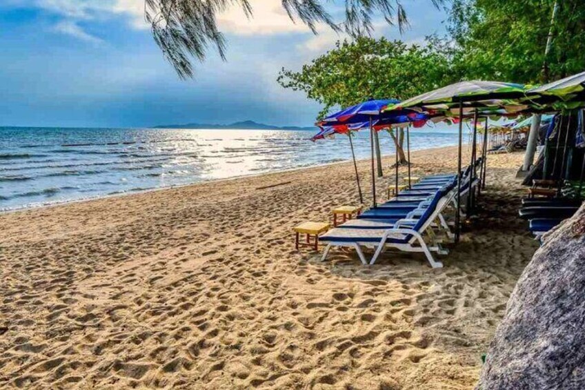 12-Hour Private Tour: Top Pattaya Attractions & Beach