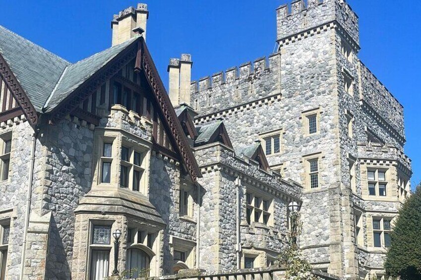 2 Hour Victoria Private Tour with Luxury Car Transportation