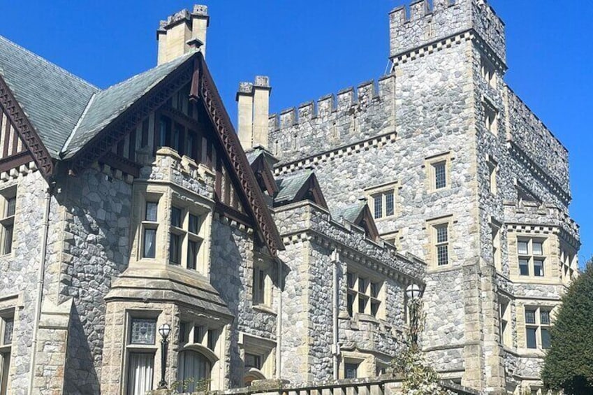 2 Hour Victoria Private Tour with Luxury Car Transportation