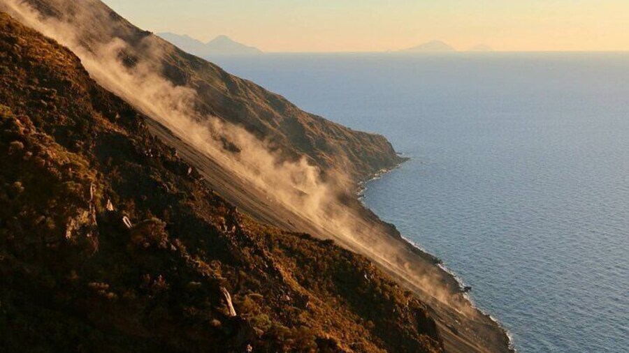 Aeolian Islands Mini Cruise with Stromboli by Night