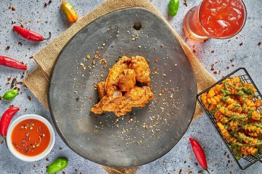 Expats Friday Night in The Best Wings Of Santa Marta