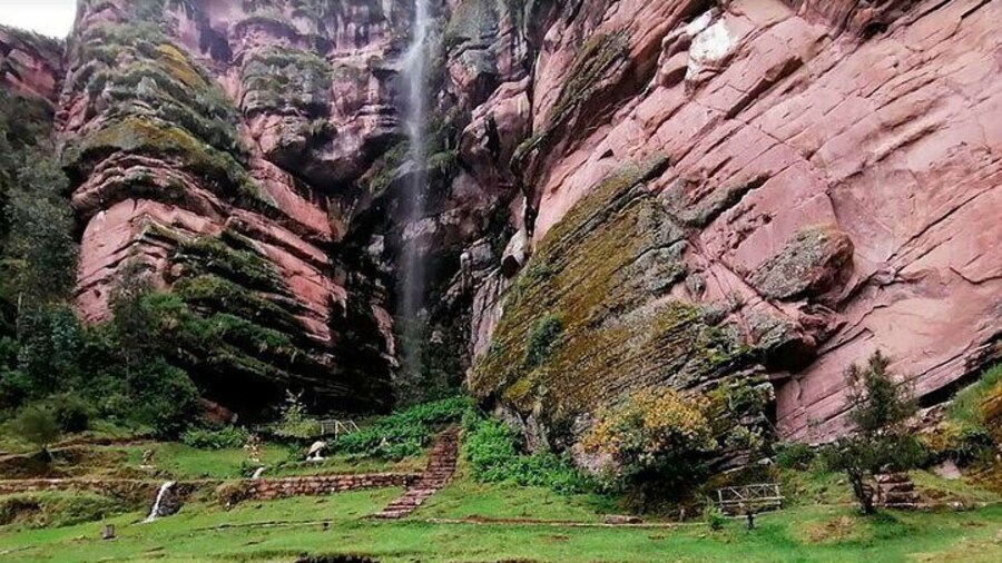Private Half Day Tour to Tecsecocha Cliffs with Picnic
