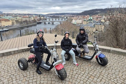 Points de vue panoramiques et visites de Prague sur le vélo électrique