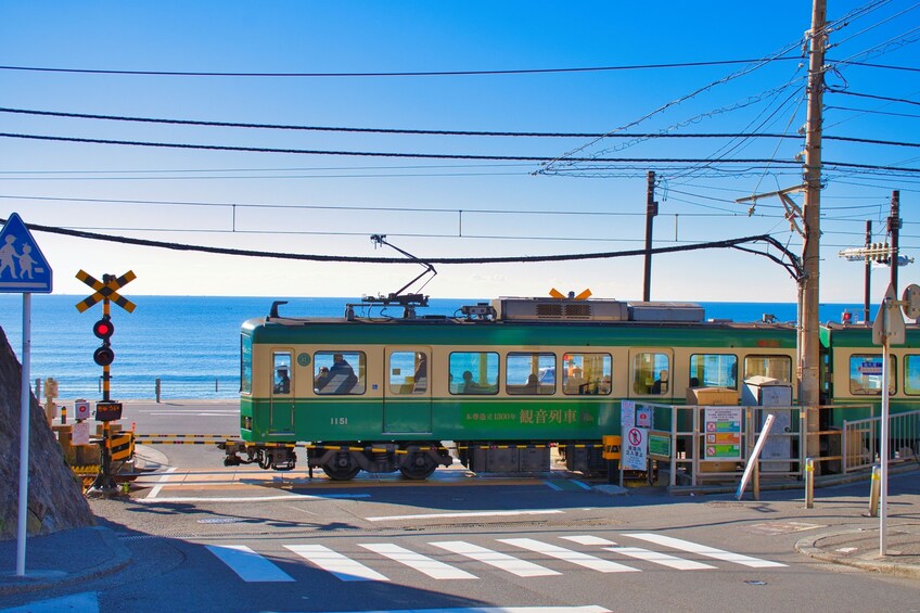 Kamakura: Kamakura, Enoshima, and Asakusa Tour with Lunch