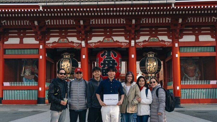 Tokyo Early Bird Tour Asakusa Meiji Jingu and Tsukiji Market