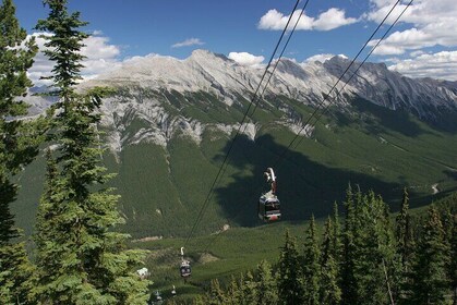Day Tour Banff Town Gondola Two Jack and Minnewanka Lake