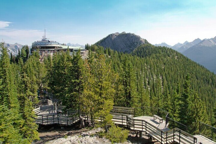 Day Tour Banff Town Gondola Two Jack and Minnewanka Lake