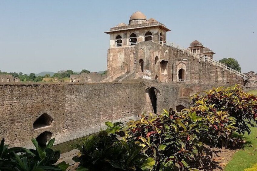 Explore Mandu's Architectural Marvels And Romantic Legends