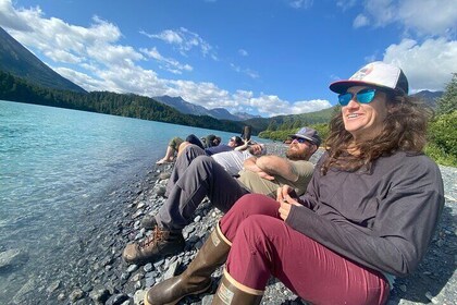 Moose Pass Hiking and Kayak Guided Tour Experience