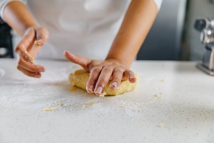 Pasta Making Cooking Class at a Local Wine Bar in Nashville