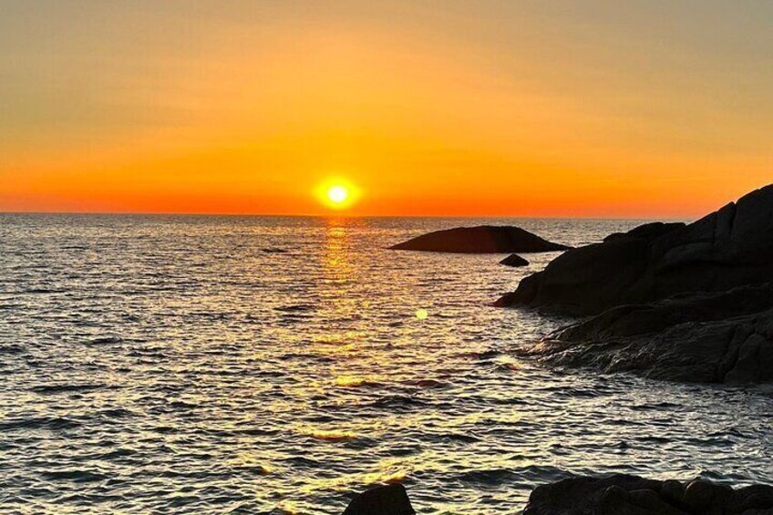 Gourmet excursion Sunset in Catamaran - Red Island