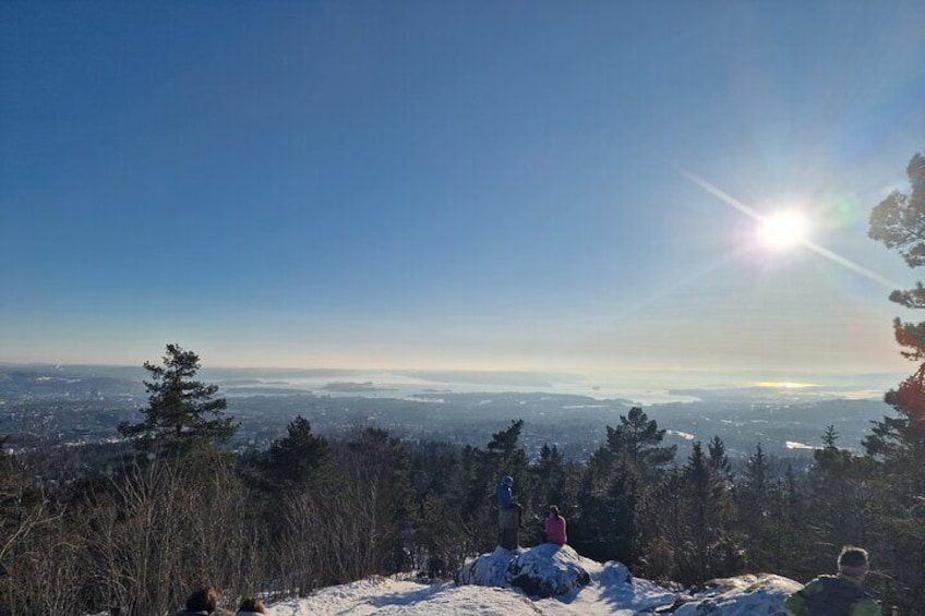 Panoramic Peaks and Oslo’s Best Fjord Views Hike