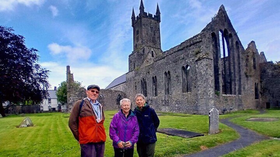 Old_Abbey_Guiding