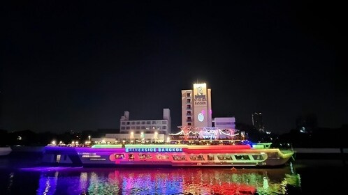 Crucero Riverside Carnival en Bangkok