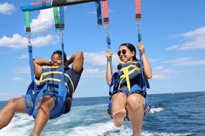 Unbelievable Parasailing with Fantastic Sights