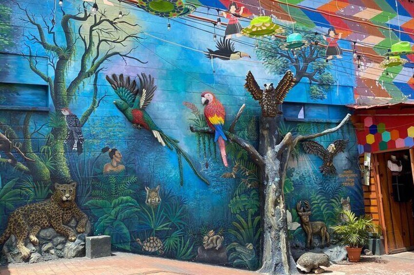 Authentic Art and Culture Tour in San Juan La Laguna