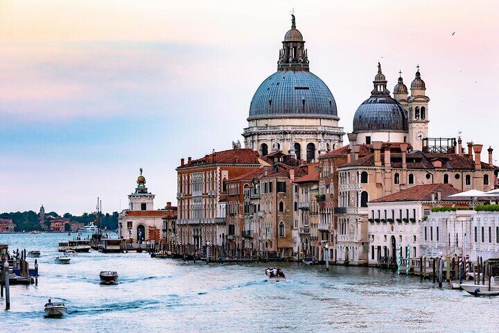 Venice Shared Gondola Ride Over the Grand Canal