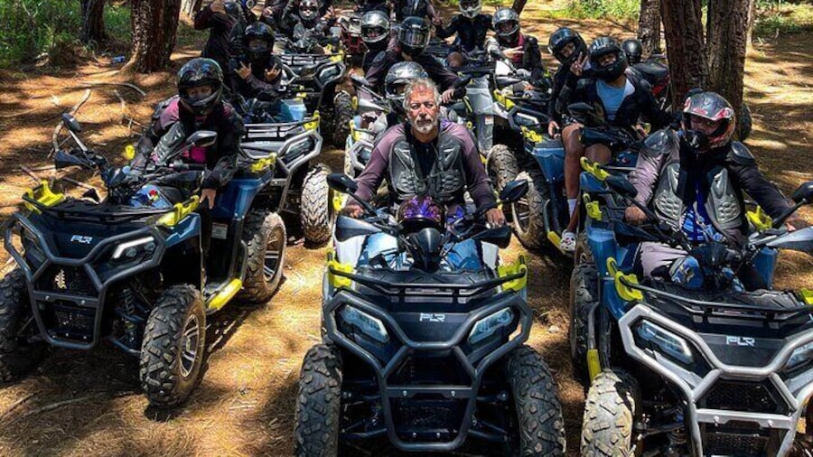 4x4 Tour with Food & Transportation in Medellin
