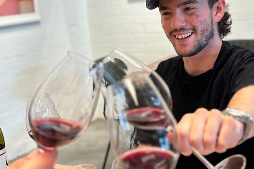 Shared Sydney City Walking Tour and Wine Tasting