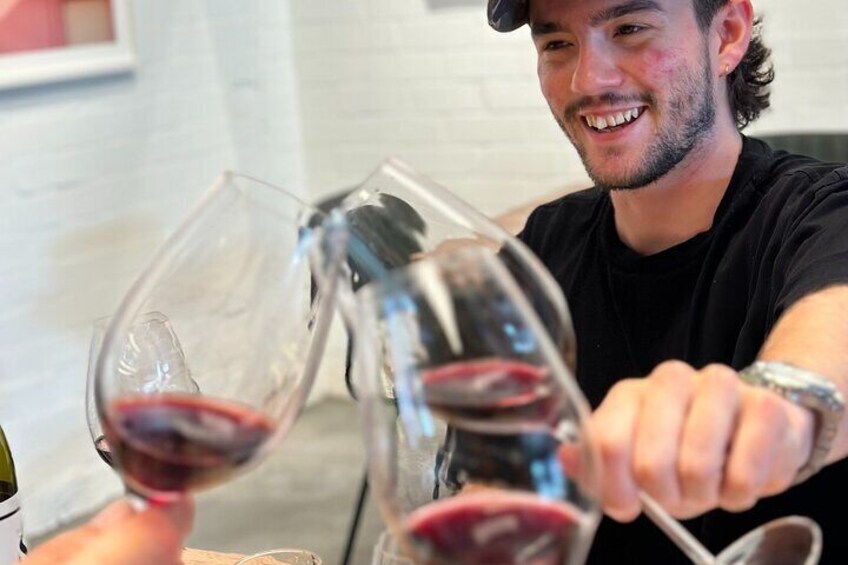 Shared Sydney City Walking Tour and Wine Tasting