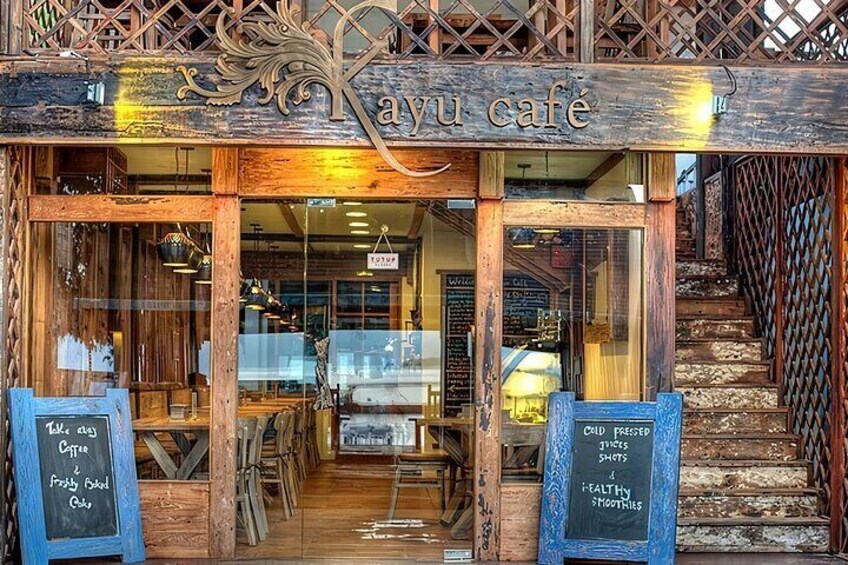 Meeting Point @ Kayu Cafe Gili Trawangan