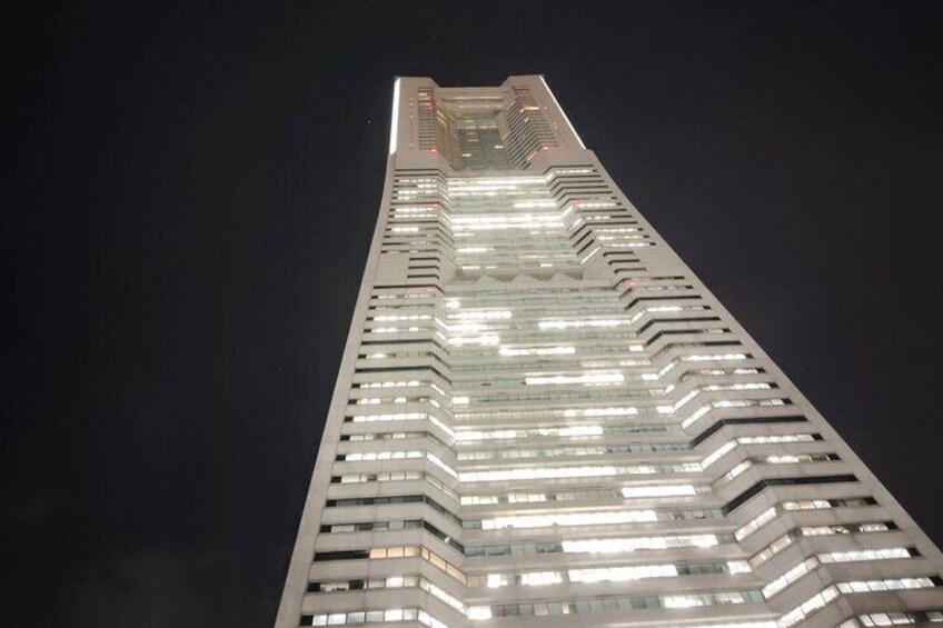 Yokohama Night Views: A Scenic Tour of Chinatown and the Harbor