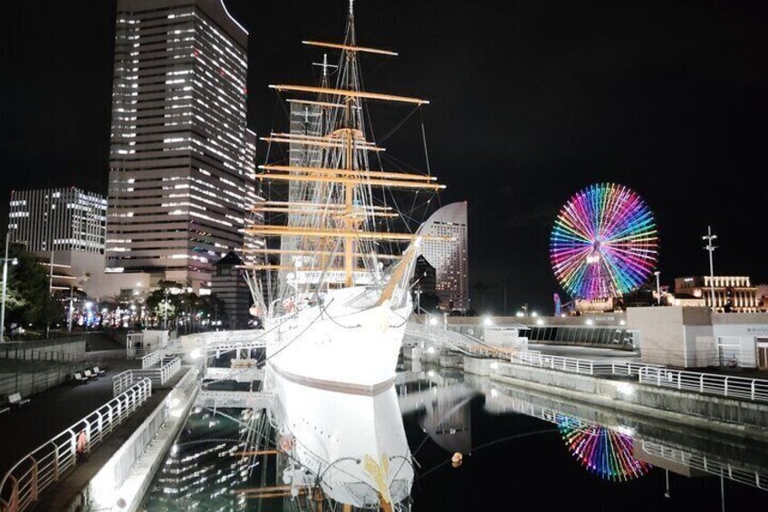 Yokohama Night Views: A Scenic Tour of Chinatown and the Harbor